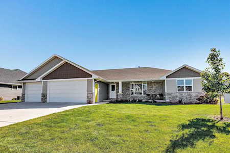 1775 Applewood Dr De Pere, Town of Lawrence, WI 54115
