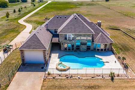 820 Topaz Lane Oak Point, TX 75068
