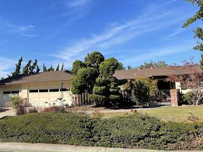2255 Sierra Ventura Dr Los Altos, CA 94024