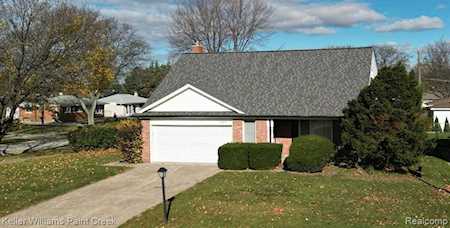 12215 El Camino Sterling Heights, MI 48312