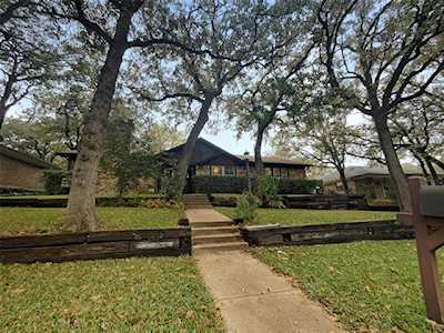 7313 Timberidge Drive North Richland Hills, TX 76182