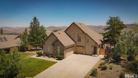 3212 Old Coach Way Reno, NV 89511-5322