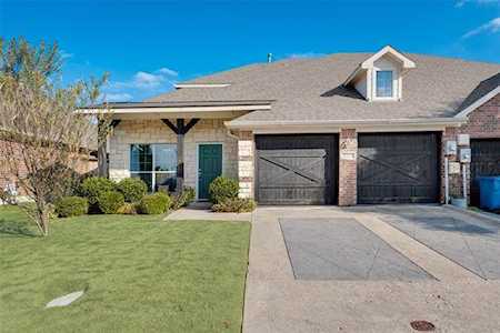 2212 Paige Court Carrollton, TX 75006