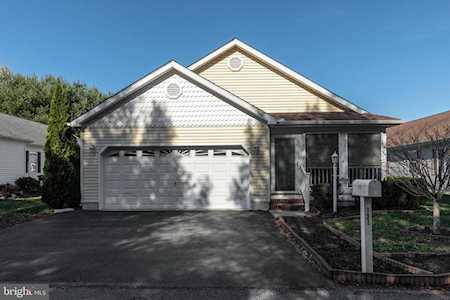 131 Bluebell Dr Magnolia, DE 19962