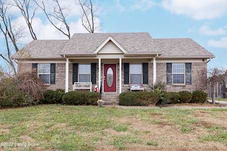 581 Birchwood Cir Shelbyville, KY 40065