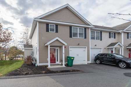77 Deerwood Dr #A Nashua, NH 03063