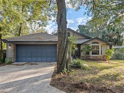 408 Pineview St Altamonte Springs, FL 32701