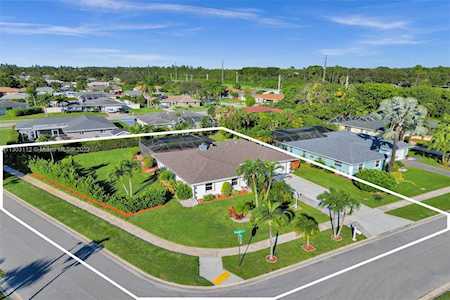 22069 Flanders Ct Boca Raton, FL 33428
