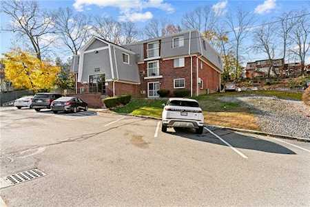 300 Smithfield Rd #4-4 North Providence, RI 02904