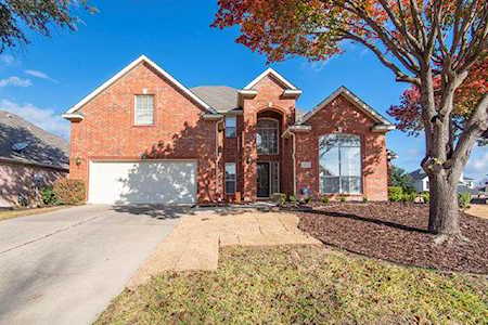 8800 Aviary Drive Mckinney, TX 75072