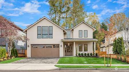 6718 104th Ave NE Kirkland, WA 98033