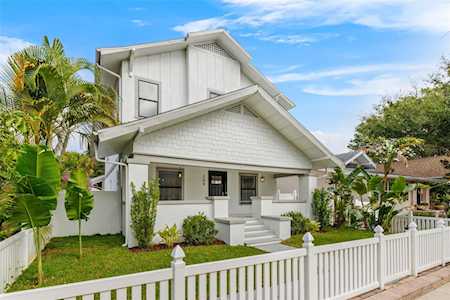209 15th Ave NE St. Petersburg, FL 33704