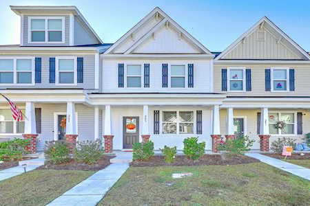 203 Woodward Rd Goose Creek, SC 29445