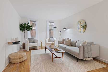243 Mcdonald Ave #1B Brooklyn, NY 11218