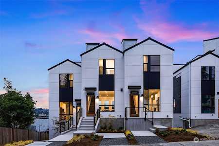 3416 A 23rd Ave W Seattle, WA 98199