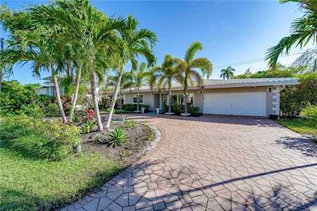 2800 NE 21st Ct Fort Lauderdale, FL 33305