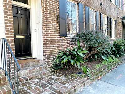 7 Wentworth Street Charleston, SC 29401