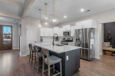 130 Cole Creek Ln Oakland, TN 38060