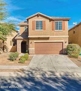 670 W Calle Ocarina Sahuarita, AZ 85629