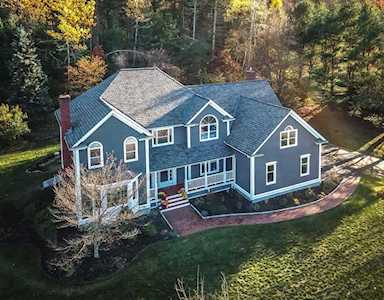 4 Bertis Adams Way Westborough, MA 01581