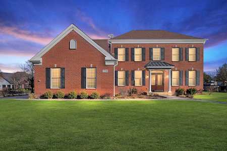 1548 Old Forge Rd Bartlett, IL 60103