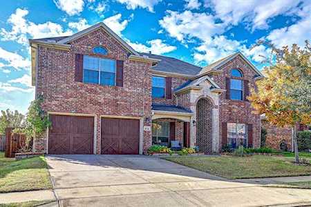 4936 Cliburn Drive Fort Worth, TX 76244