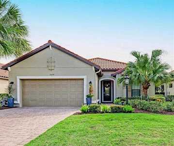 13034 Prima Dr Bradenton, FL 34211