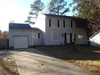 9027 Touchstone Ln Charlotte, NC 28227