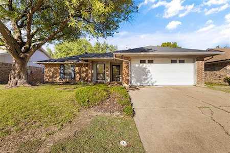 315 Myrtle Drive Arlington, TX 76018