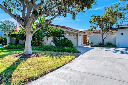 657 Vista Bonita Newport Beach, CA 92660