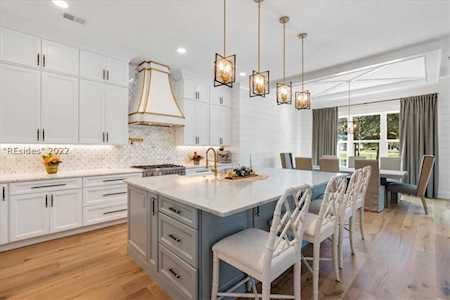 270 Farnsleigh Ave Bluffton, SC 29910