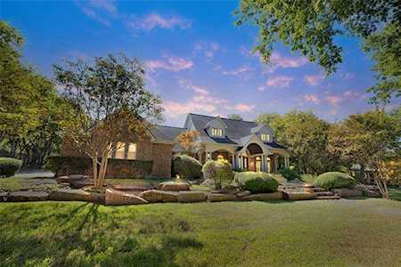 600 Oakmont Court Fairview, TX 75069