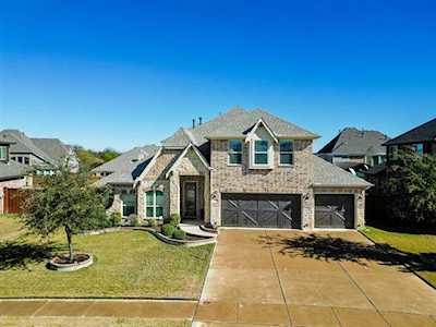 7316 Vienta Point Grand Prairie, TX 75054