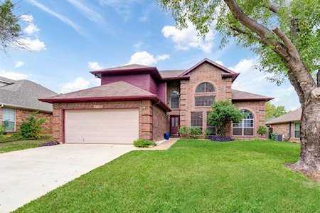 6821 Old Mill Road North Richland Hills, TX 76182