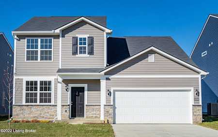 12006 Wooden Trace Dr Louisville, KY 40229