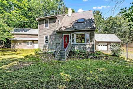 25 Town Farm Rd Springfield, NH 03284