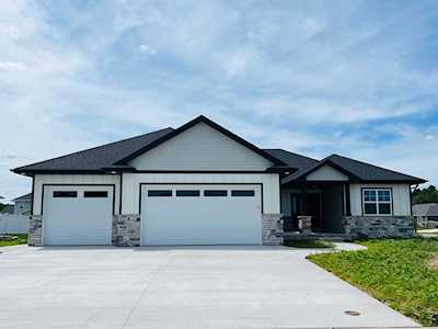 4245 Downton Circle Green Bay, Village of Howard, WI 54313