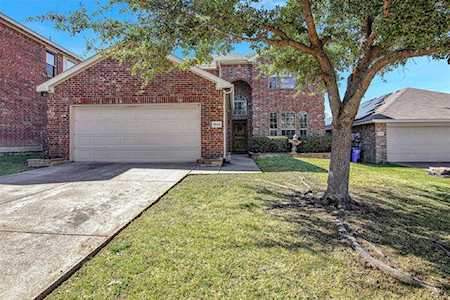 2545 Pioneer Bluffs Road Balch Springs, TX 75181
