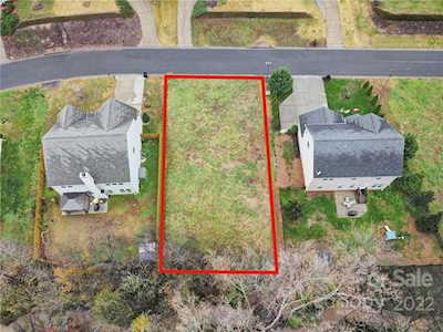 2128 Middlebridge Ct Fort Mill, SC 29715