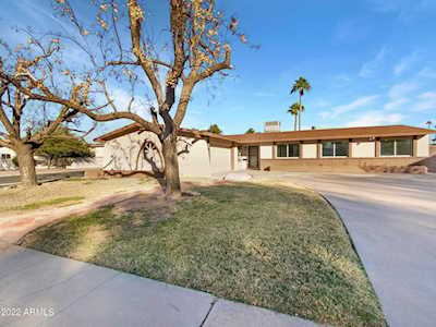 4811 S Country Club Way Tempe, AZ 85282