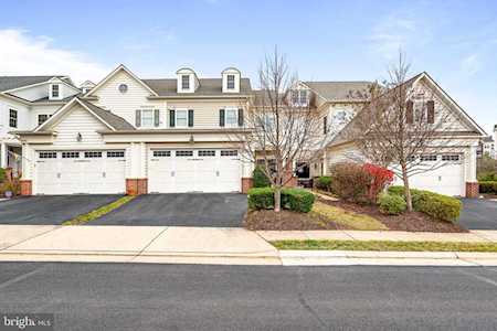 20584 Rosewood Manor Square Ashburn, VA 20147