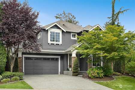 27240 SE 18th Place Sammamish, WA 98075