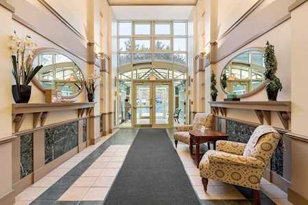 273 Cambridge Road #207 Woburn, MA 01801