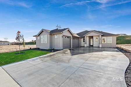 1399 W Ultar Dr Nampa, ID 83686