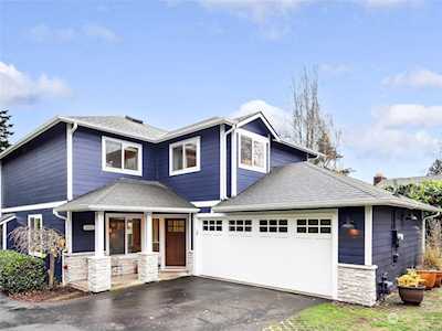 3553 SW 100th St Seattle, WA 98146
