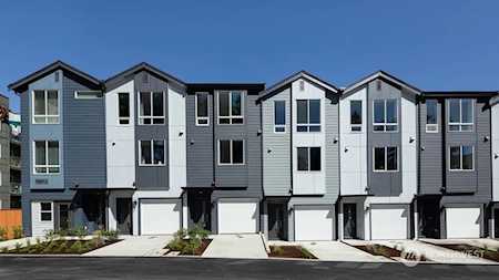 18912 110th Place NE #I Bothell, WA 98011