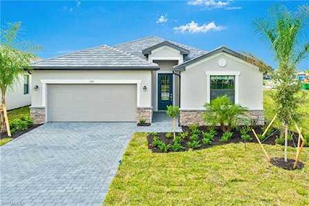 1395 Birdie Dr Naples, FL 34120