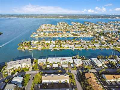 12405 3rd St E #105 Treasure Island, FL 33706