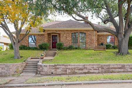 3122 Regency Carrollton, TX 75007