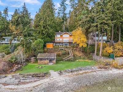 14130 Sandy Hook Rd NE Poulsbo, WA 98370